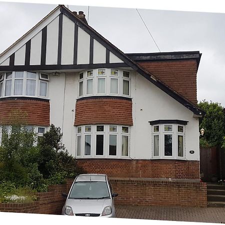 Private Rooms Just 19 Minutes From Central London Northfleet Exterior foto