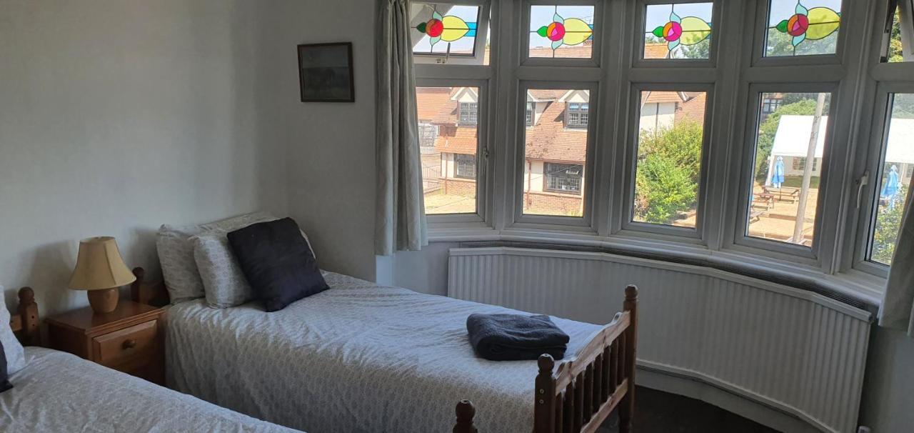 Private Rooms Just 19 Minutes From Central London Northfleet Exterior foto